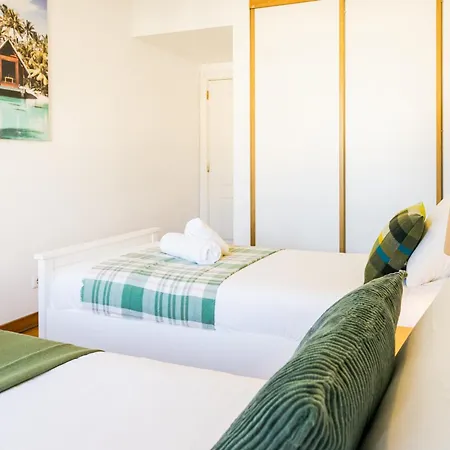 Apartamento Britania Luxury