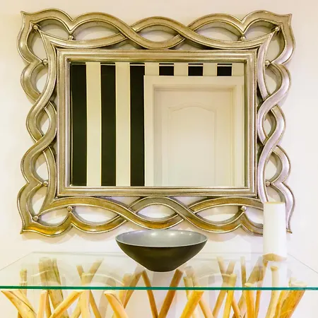 Britania Luxury Apartamento