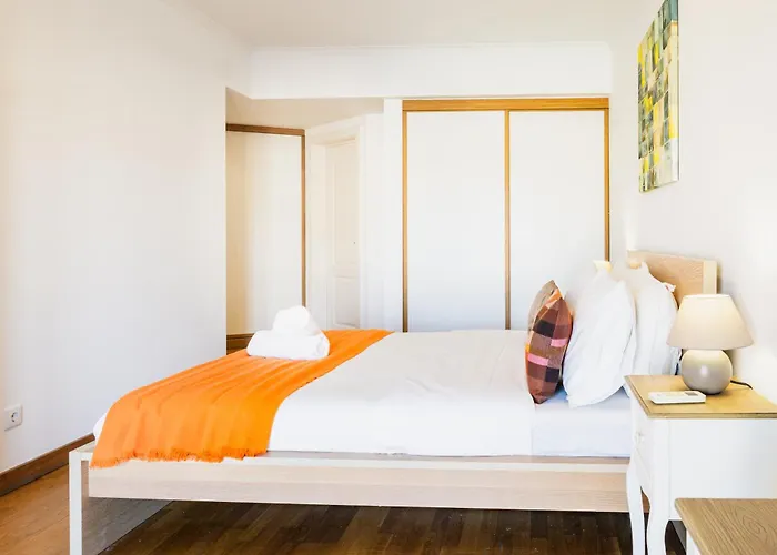 Britania Luxury * Parede