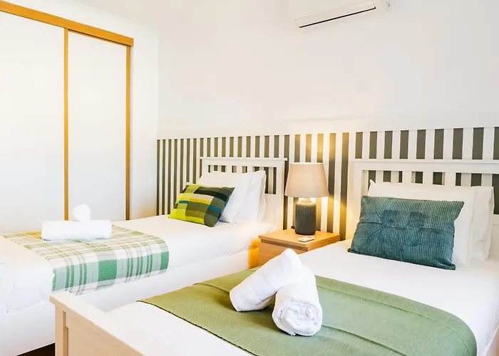 Britania Luxury Parede